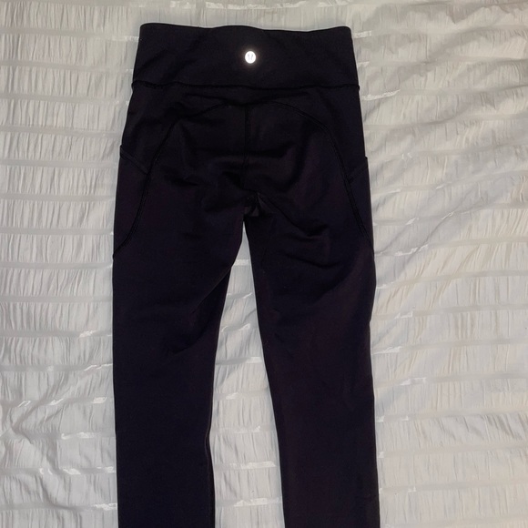 Lululemon legging - Picture 5 of 5